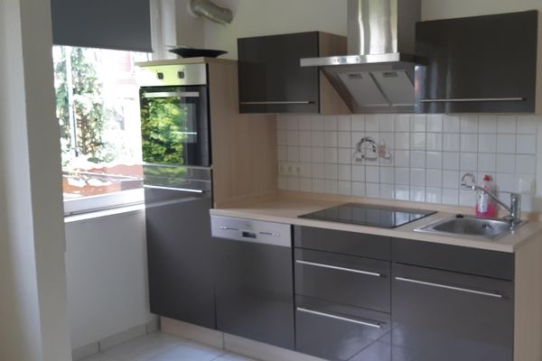 Neustadt: bezugsfreie 2 Zimmer ETW mit Balkon im beliebten "Flüsseviertel" in der Bremer Neustadt