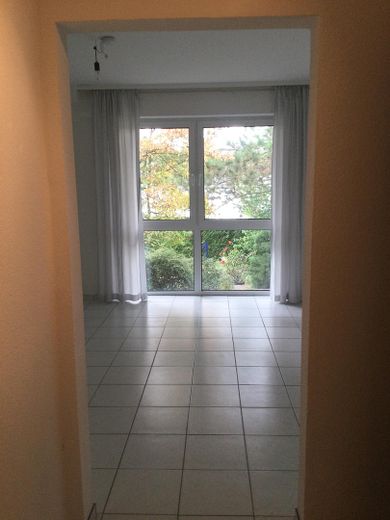 Einliegerwohnung – Wohn-/Schlafraum