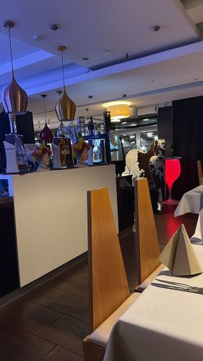 Stylowa restauracja / lokal dla wyrafinowanej gastronomii śródziemnomorskiej w Darmstadt-Griesheim – Foto 31