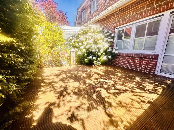 🏡 Einziehen statt sanieren – Ihr neues Zuhause wartet bereits auf Sie! – Geschützte Terrasse Küche
