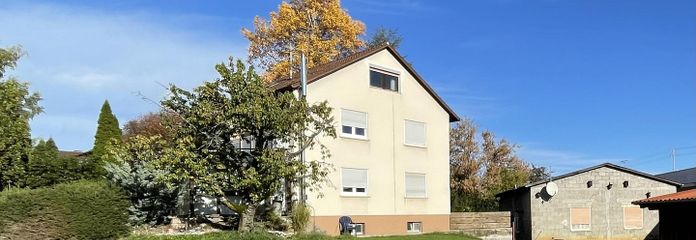Außenansicht Ost mir Garage