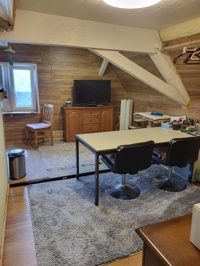 Einfamilienhaus mit Scheune – Foto 10