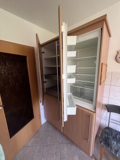 Frisch renovierte 75 m²-Wohnung mit Balkon, Aufzug & EBK in Hannover-Bothfeld-Vahrenheide – Küche