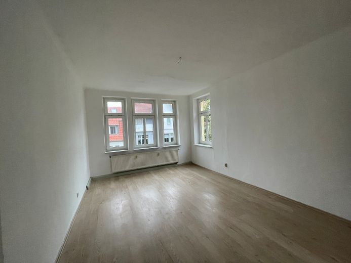 Eisenach Südviertel 5ZKB ab sofort; und die Küche ist auch schon drin – Schlafzimmer