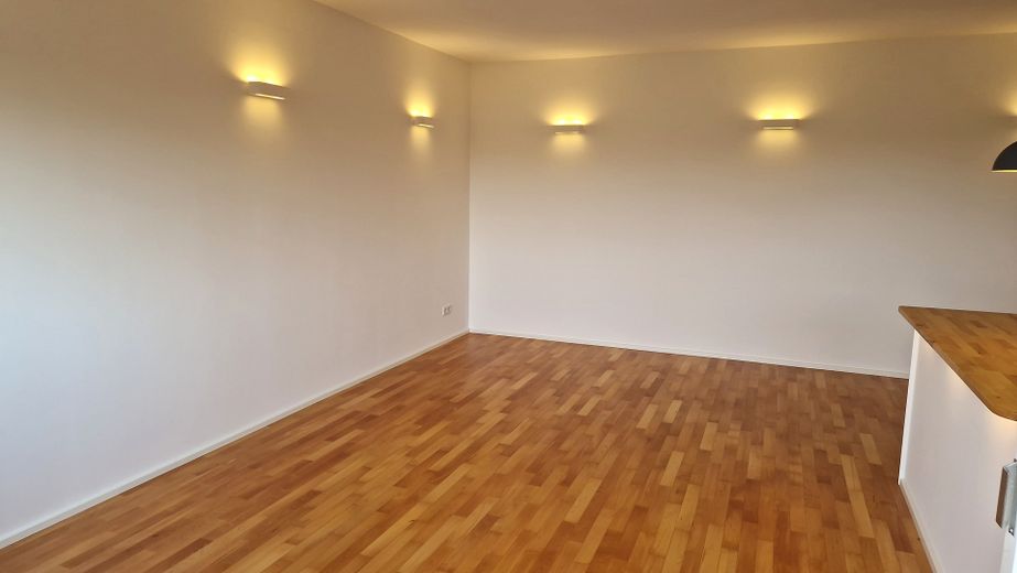 Wohnzimmer vom Balkon aus
