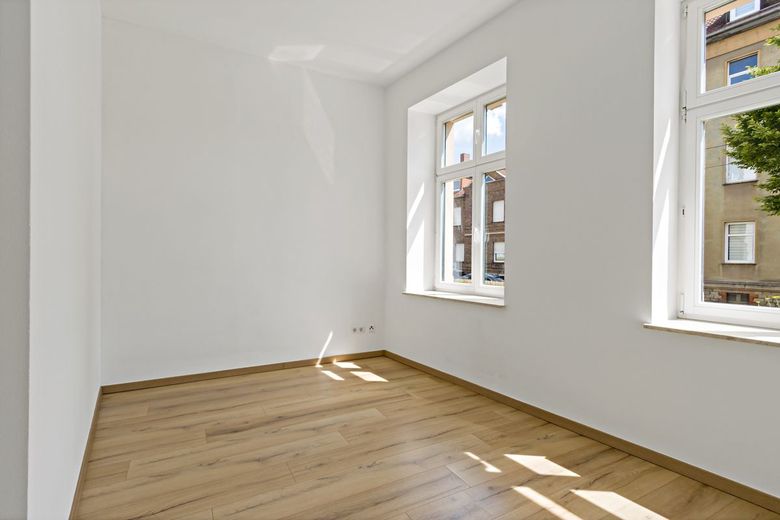 Perfekt für junges Glück!
2  Zimmerwohnung mit Terrasse – Schlafzimmer