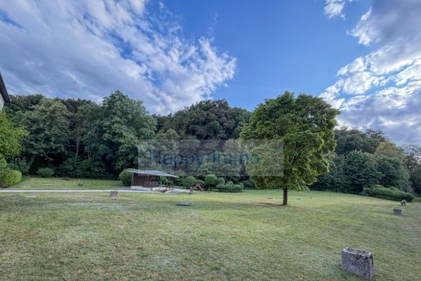 Starnberg - Söcking / 3 Zimmerwohnung mit Hobbyraum / Terrasse / TG / Parklanlage