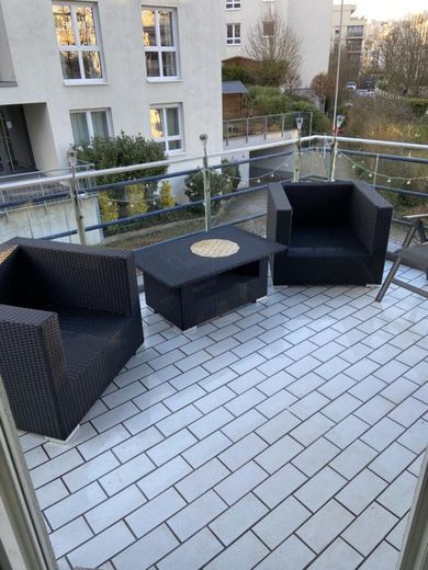 Helle frisch renovierte 3 Zimmer Wohnung in Wiesbaden- Klarenthal zum Vermieten – Balkon