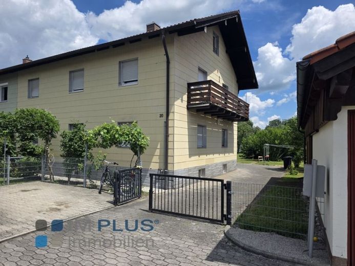 Mehrfamilienhaus mit guter Rendite von 5,15% in guter Lage von Rosenheim – Foto 1