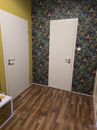 wunderschöne Altbau DG Wohnung voll möbliert! – फोटो 3