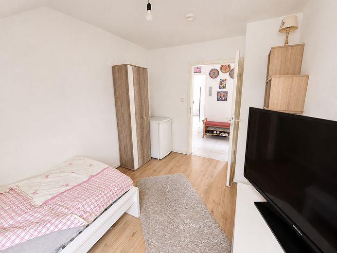 Gemütlich & großzügig – helle 3-Zimmer-Wohnung im Dachgeschoss – Foto 11