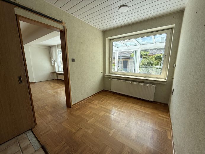 Familienidyll mit Wintergarten in der Dodesheide – Esszimmer