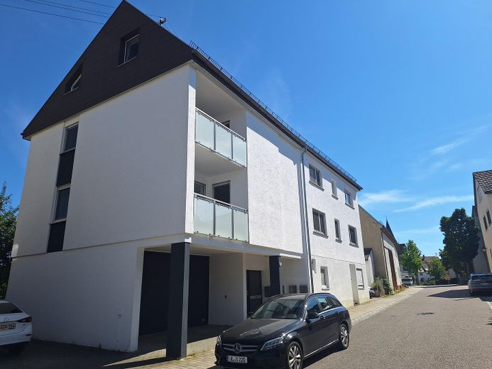 Langenau Göttingen Provisions FREIE 3,5 Zimmer Wohnung 1 OG – Aussenansicht