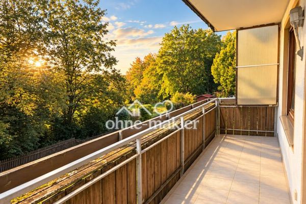 ¡UBICACIÓN PRIVILEGIADA EN GWEND! Soleado apartamento de 2 habitaciones con balcón orientado al sur y garaje cerrado en el aparcamiento subterráneo
