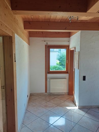 Einzigartiges Holzhaus im Grünen in Randlage und doch zentral – Foto 8