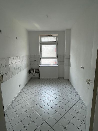 Amplio piso en propiedad de 3 habitaciones con balcón   **   sin comisión – Küche