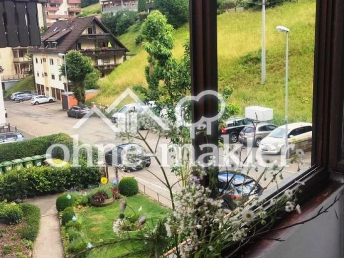 Mehrfamilienhaus mit 4x2-Zimmer Whg, 8 Zim, 6 Bad – Foto 1