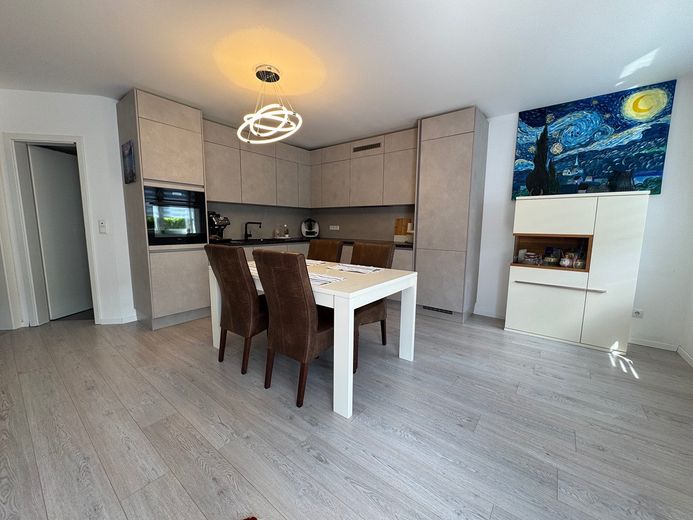 Moderno appartamento di design di 4 locali con la massima efficienza energetica – Foto 7