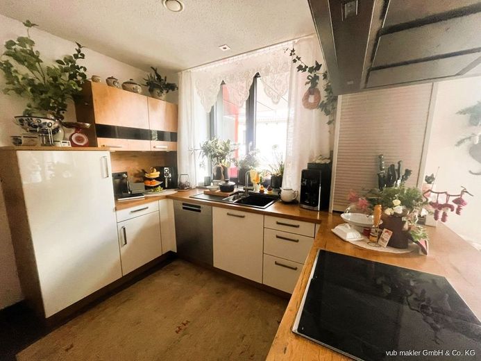 Charmante Erdgeschosswohnung mit Terrasse in energieeffizient saniertem Schulgebäude – VUB2235-5