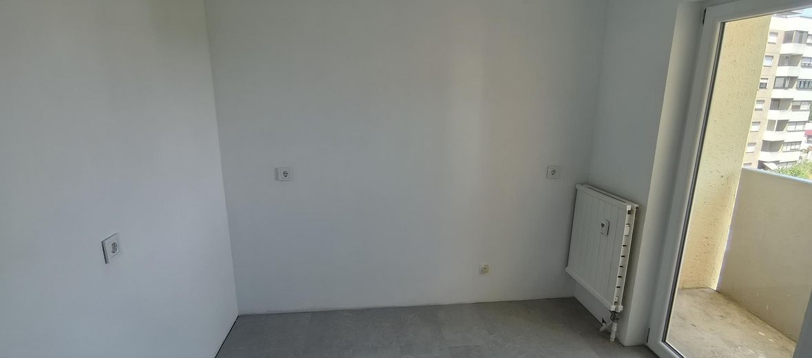 3-Zimmer-Wohnung – frisch renoviert, bezugsfertig – Küche