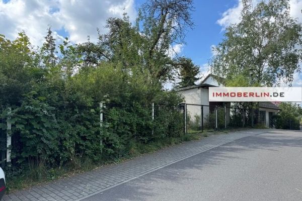 IMMOBERLIN.DE - Güney yönelimli, sadece sakinler için olan konumda yapı arsası