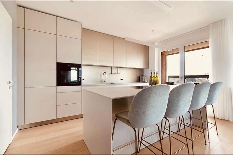 HafenCity | Exclusivo apartamento de 4 habitaciones | 127 m² | Vistas al Elba y a la Elbphilharmonie – Küche