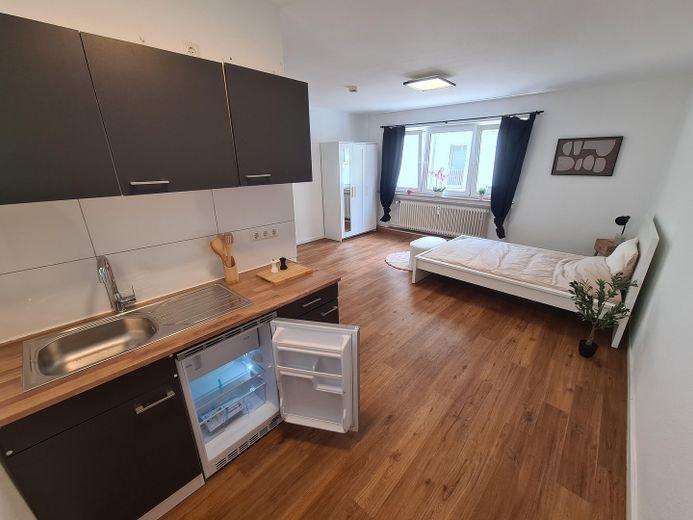 Bezugsfertiges 1-Zimmer-Apartment mit Einbauküche in Köln-Ehrenfeld – 28 m² – Foto 4