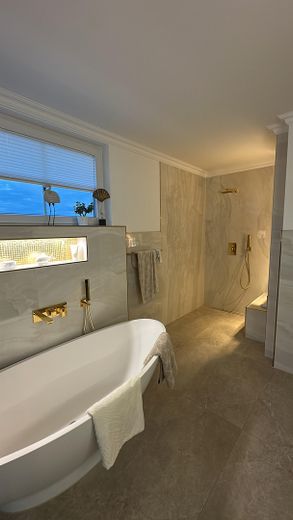 Exklusive Stadtvilla in direkter Wasserlage, Haus am Wasser – Foto 4