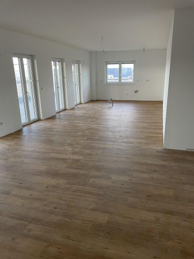 Moderno e luminoso - attraente attico con 3 locali a Drensteinfurt – Offene Küche