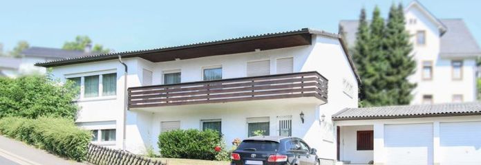 Rimboccarsi le maniche oggi, sentirsi bene domani: casa unifamiliare personalizzabile con piscina e giardino in posizione tranquilla