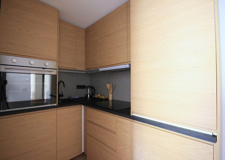 Vollvermietete 4-Zimmer-WG-Wohnung in Hadern, saniert und möbliert – Küche