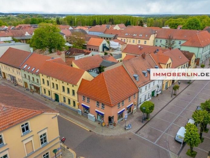 IMMOBERLIN.DE - Historisches, 2006 saniertes Wohn- & Geschäftshaus mit Ausbaupotential – Foto 1