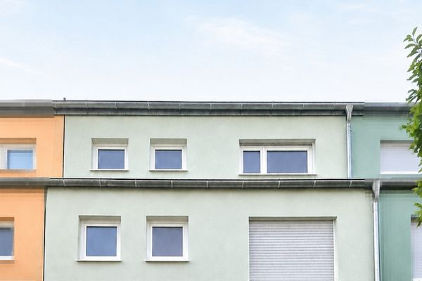 Provisionsfrei: Modernes RMH (Bj. 2019) mit 163 m², Garten, Studio & Dachterrasse