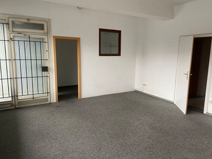 Sahibinden; Rhade merkezinde doğrudan ofis alanları – Fotoğraf 2