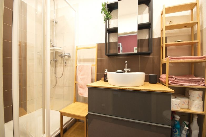 Ruhig gelegene Wohnung mit Internetzugang und Terrassenplatz, sehr gute Parkmöglichkeiten, grüne Umgebung – 8b17a5b2f0a606bd04a464362d58113bb1481d9b.jpg