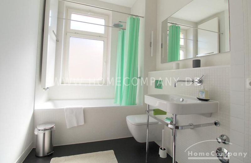 25868 HomeCompany Dresden सुसज्जित/Furnished Dresden-Neustadt में 5-कमरों का अपार्टमेंट, अधिकतम 4 व्यक्ति – b94ab7922f595eb904538776a613f11bd5308492.jpg