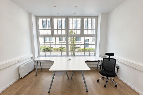 Effizient nutzbare Bürofläche / Atelier mit 80 m² (teilbar) in Krefeld