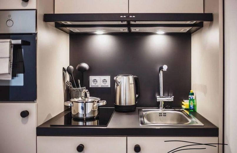 Möbliertes Studio in Friedrichshain/Mitte Krautstr. 30 (Nähe Jannowitzbrücke) 5. OG | 24 m² | – Foto 4