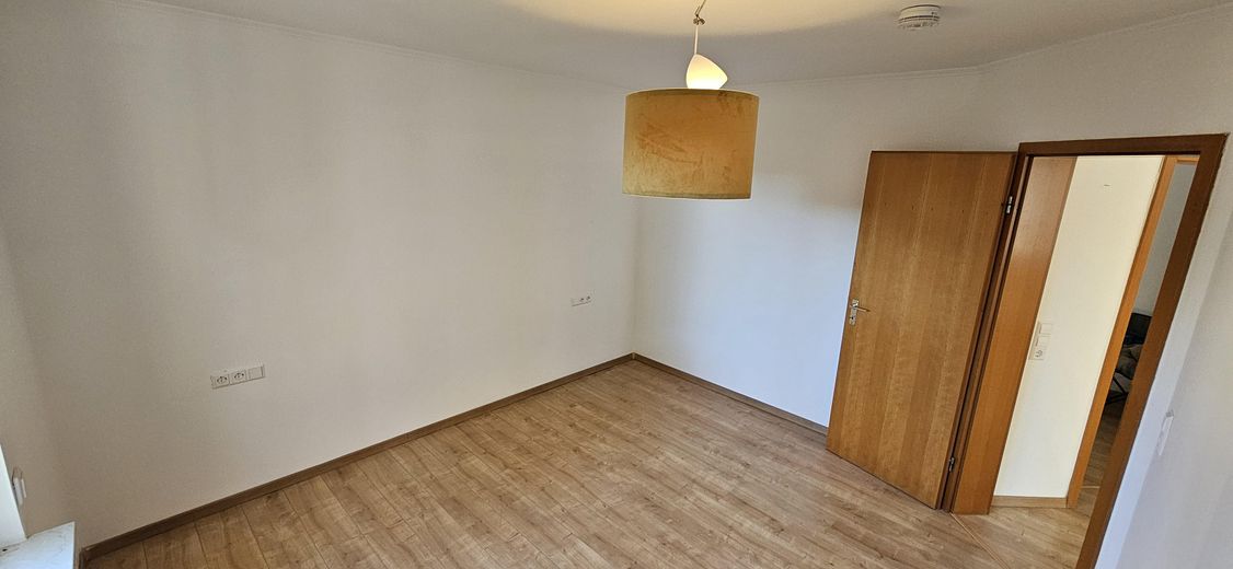 3,5‑Zimmer‑Gartenwohnung in Weil im Schönbuch – bezugsfrei ab sofort! – Eltern 2