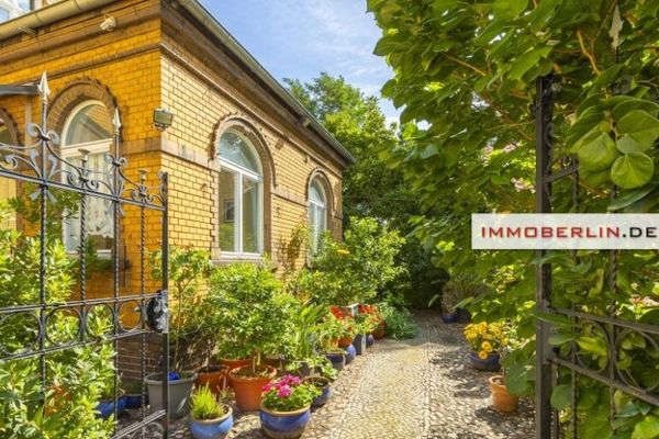 IMMOBERLIN.DE - Exzellente Stadtvilla mit großem Sonnengarten in naturschöner Lage an der Nuthe