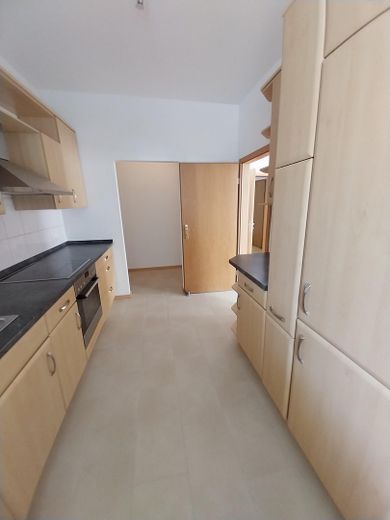 Stuttgart West renovierte, ruhige 4-Zimmer-Wohnung mit Einbauküche – Küche