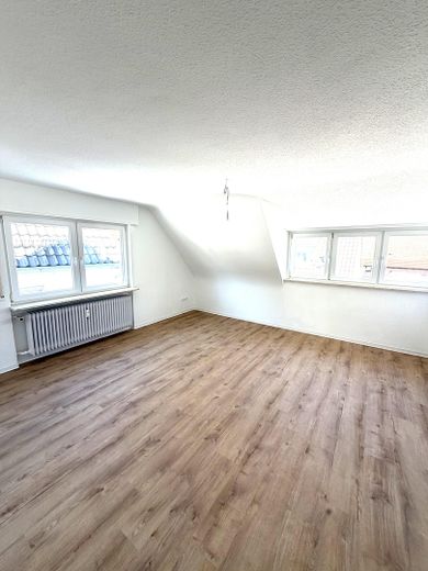 Prima occupazione dopo la ristrutturazione - appartamento di 4 locali – Wohnzimmer