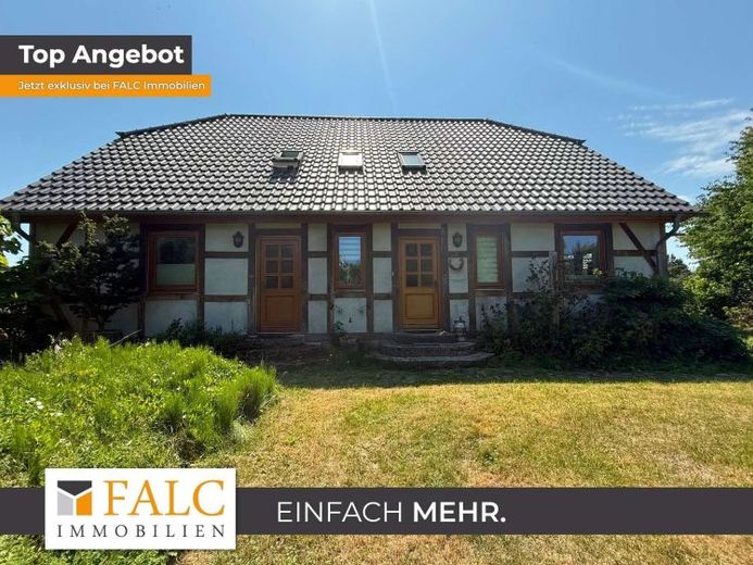 Charaktervolles Bauernhaus mit großzügigem Grundstück und vielfältigen Nutzungsmöglichkeiten – Foto 1