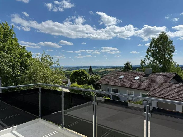 Ideal für Paare 50+ - 2-Zi Wohnung m. Garten - KFW 40 NH – Aussicht