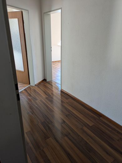 3 Zimmer Wohnung am Senkelbach 55qm – Gang