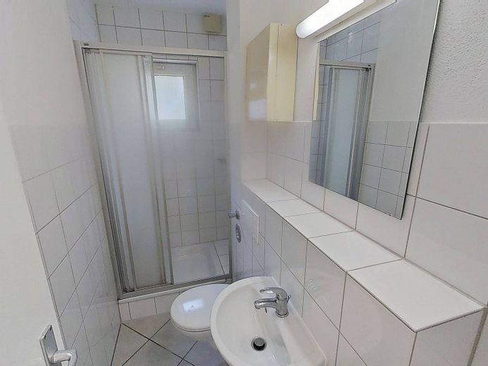 Ampio appartamento di 4 locali con BALCONE e tanto comfort a Paderborn-Sennelager – Bad II