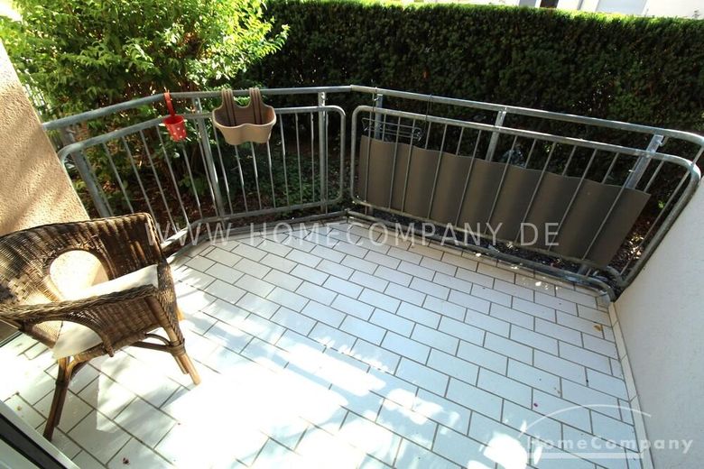 23955 HomeCompany Dresden Appartamento arredato/furnished con 2 locali e balcone a Dresden-Strehlen max. 4 persone – 9152b81d3afb91f5144bcc5a621c7cc196cee501.jpg