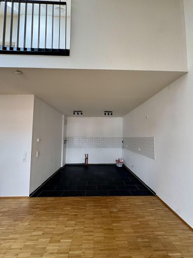 Stylish maisonette apartment with gallery, roof terrace & elevator – Foto 10