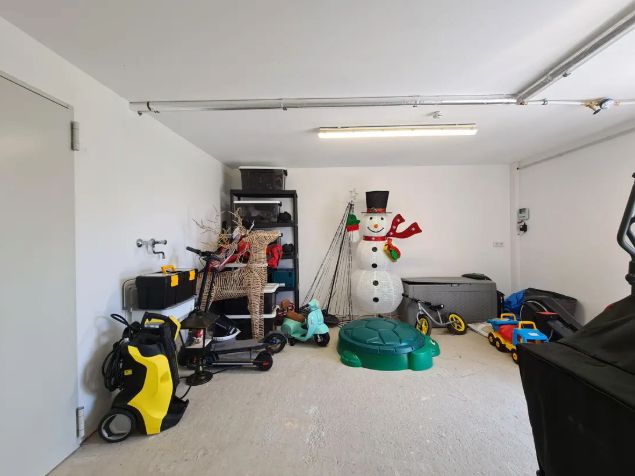 Exklusives Einfamilienhaus - einziehen und wohlfühlen – Abstellraum