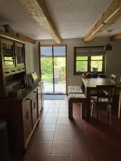 Küche, Blick in den Garten